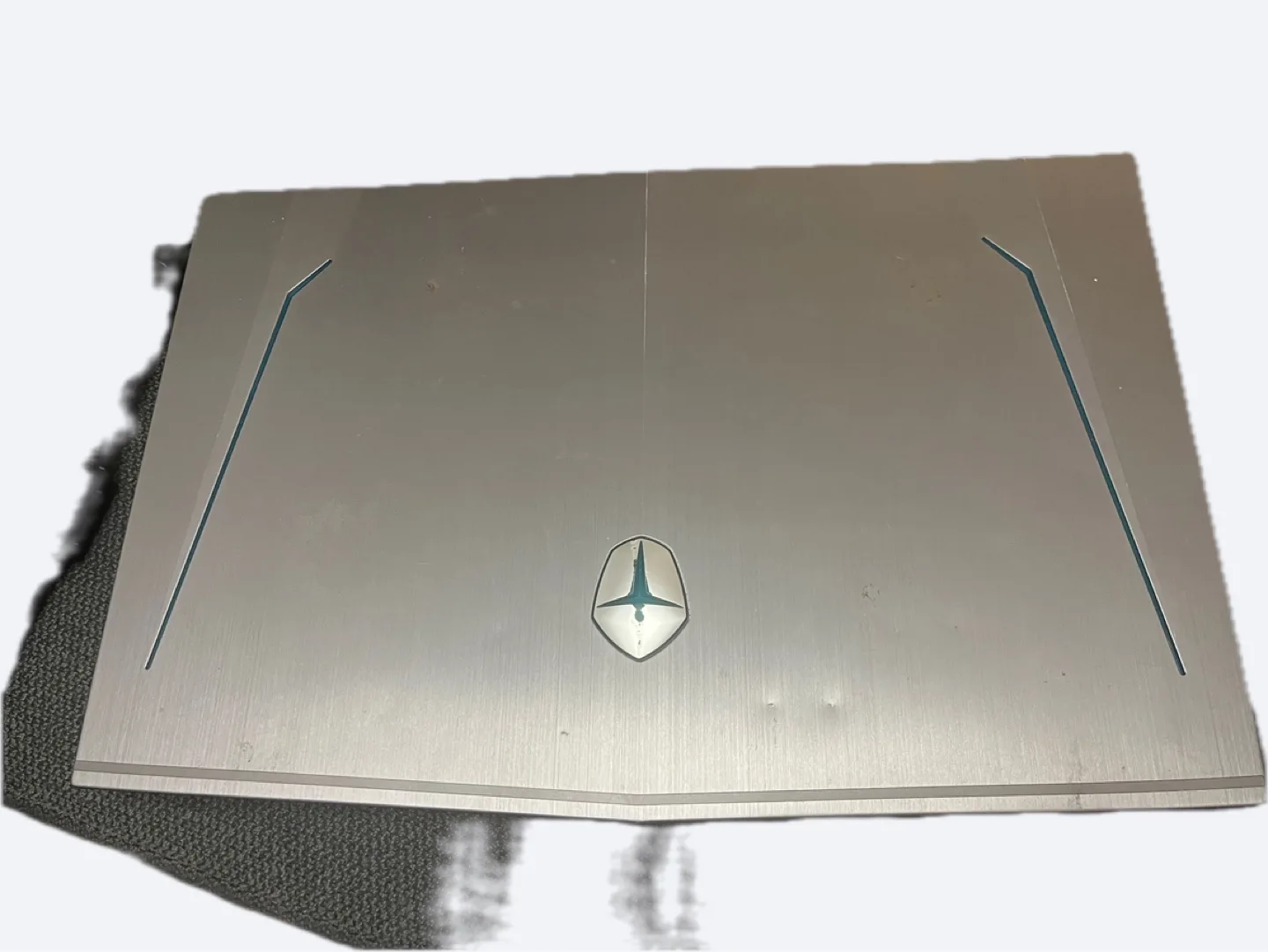 Thunderobot Dino-X7a Gaming Laptop thumbnail