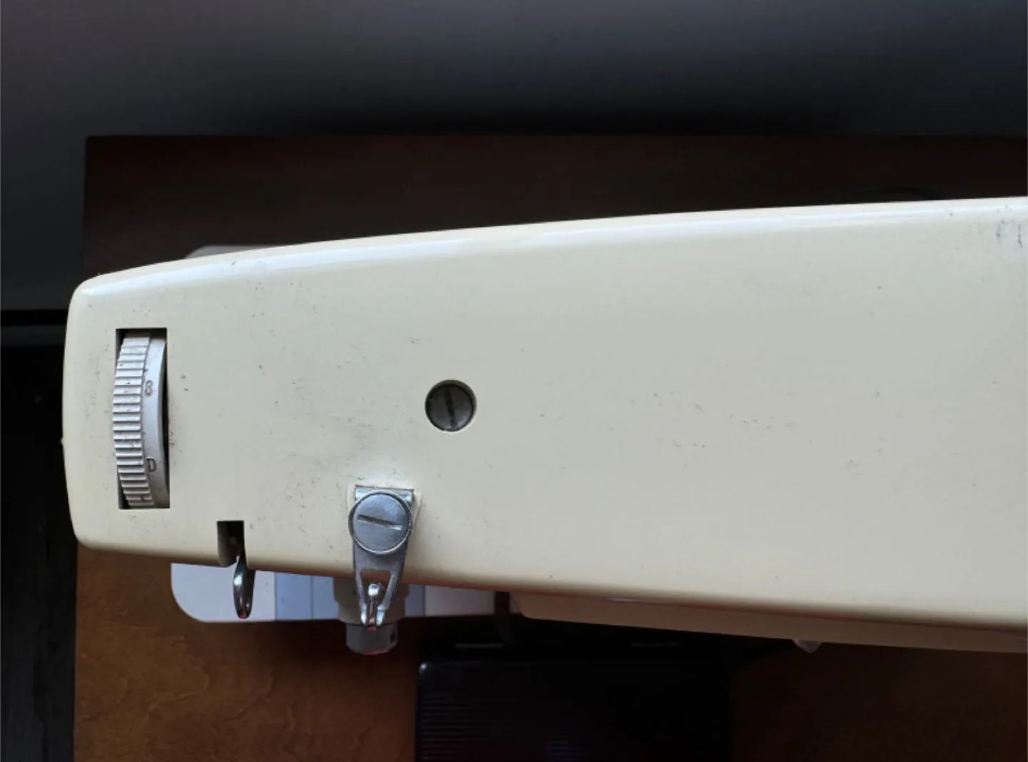 Singer Stylist 513 Sewing Machine image indicator(7)