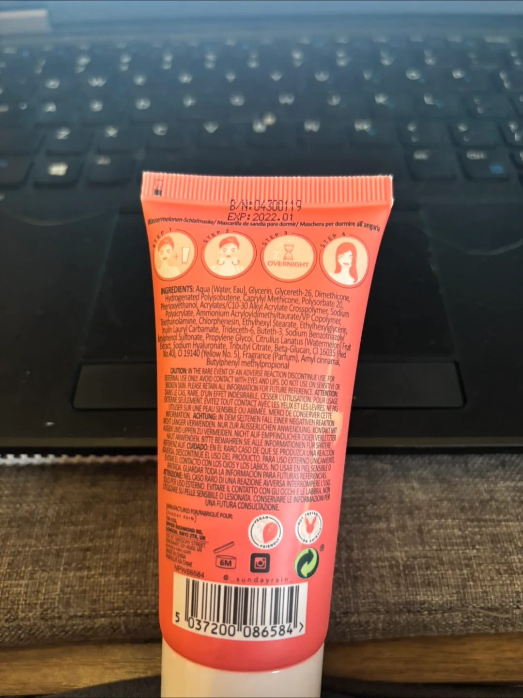 Sunday Rain Tender Bliss Watermelon Sleep Mask image indicator(2)