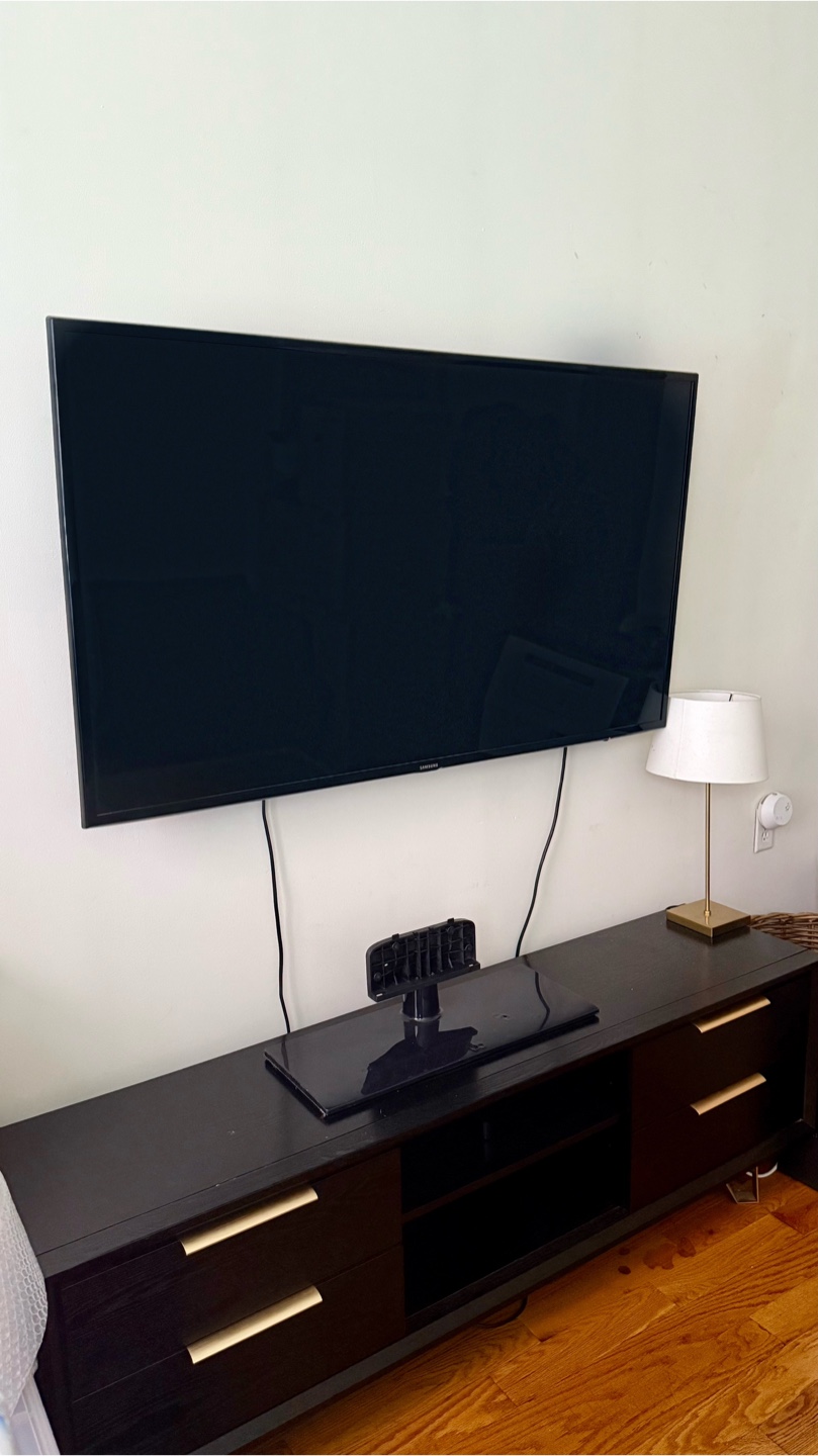 Samsung TV 55 inch - photo 2