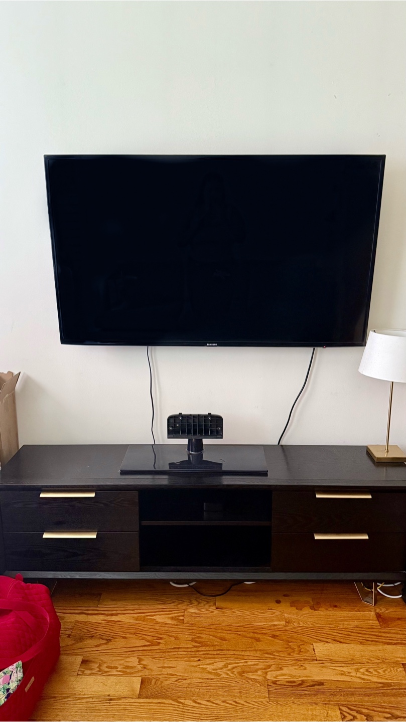 Samsung TV 55 inch