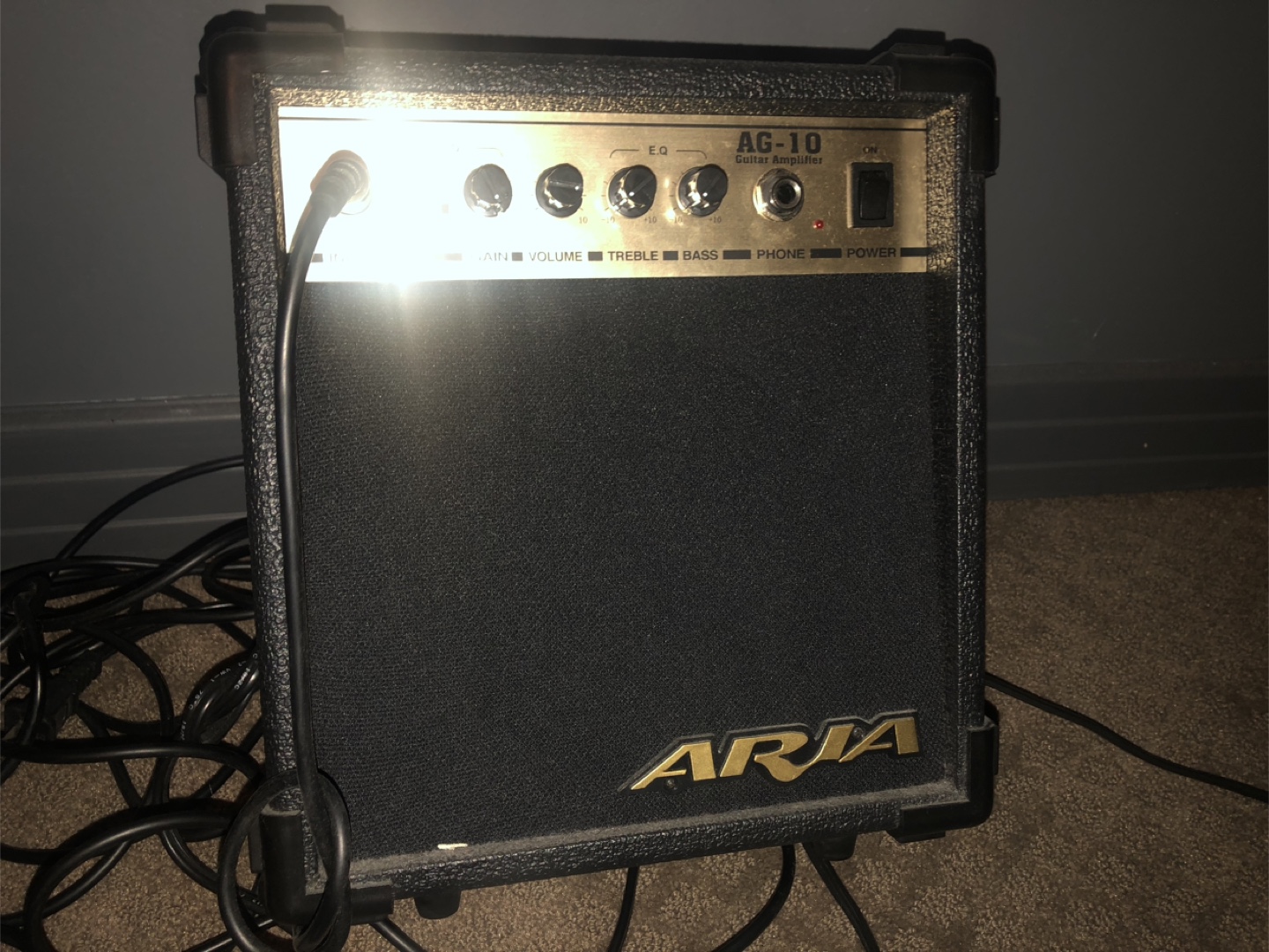 Aria AG-10 Guitar Amplifier - photo 2