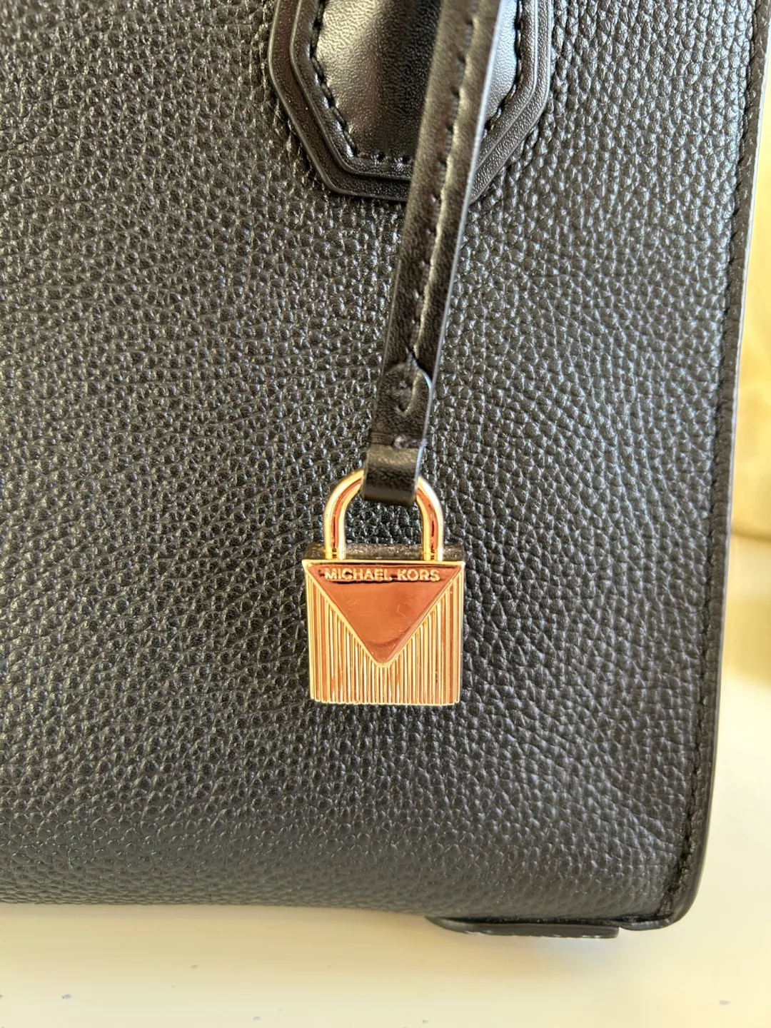 Michael Kors Black Leather Handbag image indicator(9)