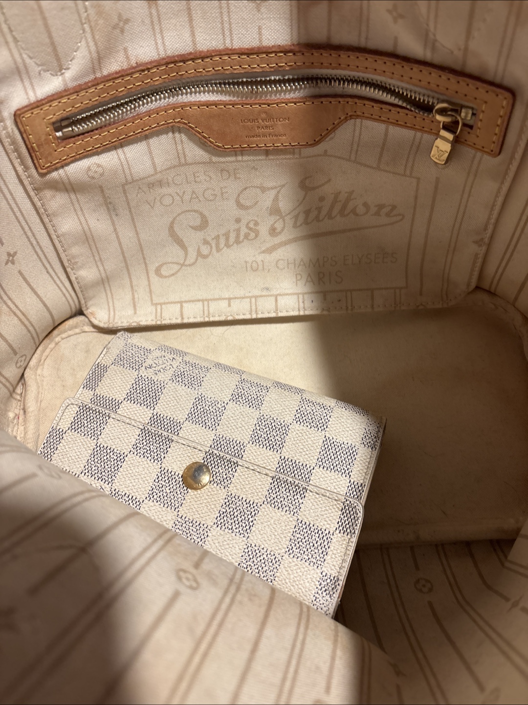 Louis Vuitton Damier Azur Neverfull MM Tote - photo 2