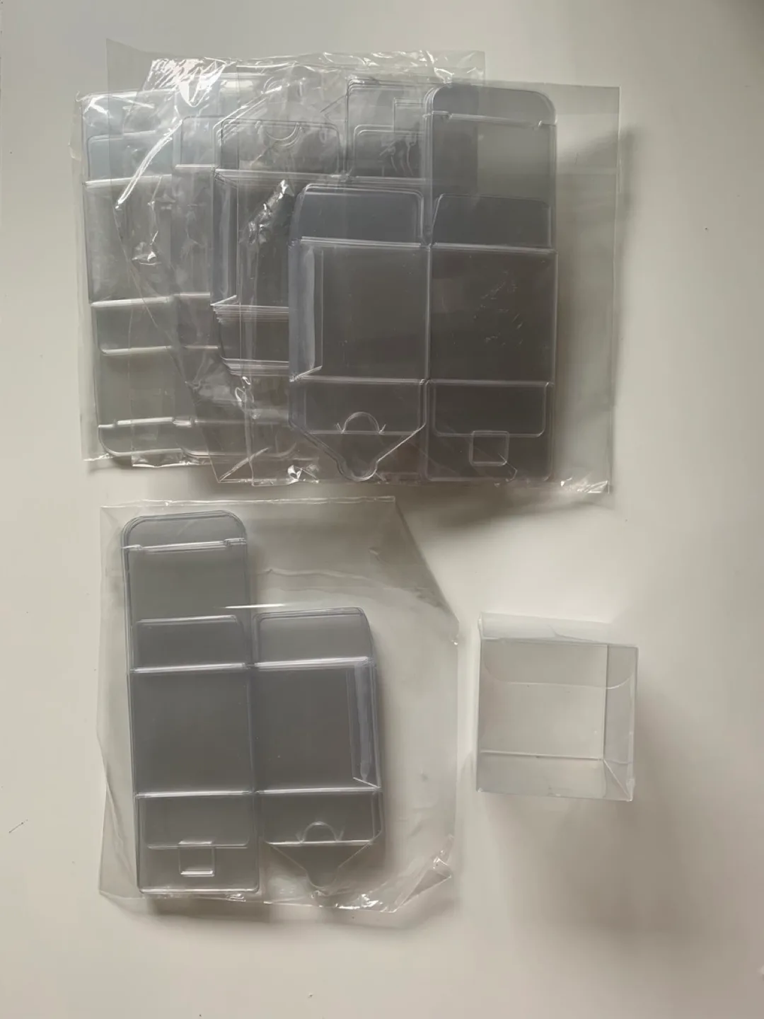 Clear Plastic Wedding Party Favor Boxes thumbnail