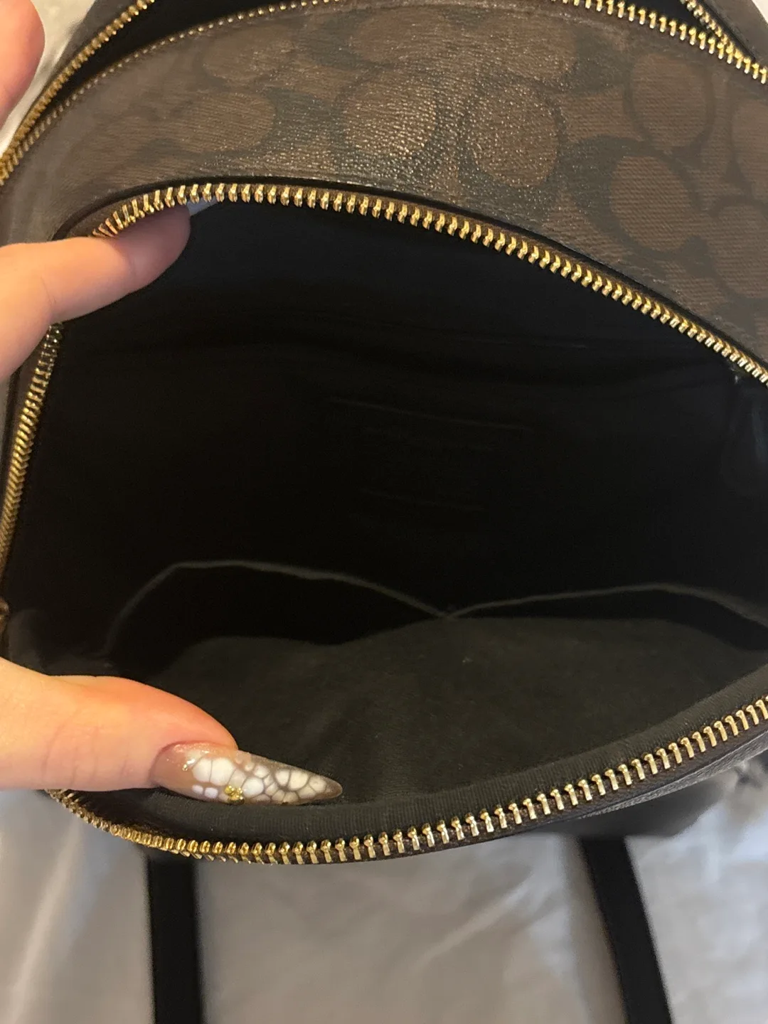 Coach Backpack Brown/Black image indicator(3)