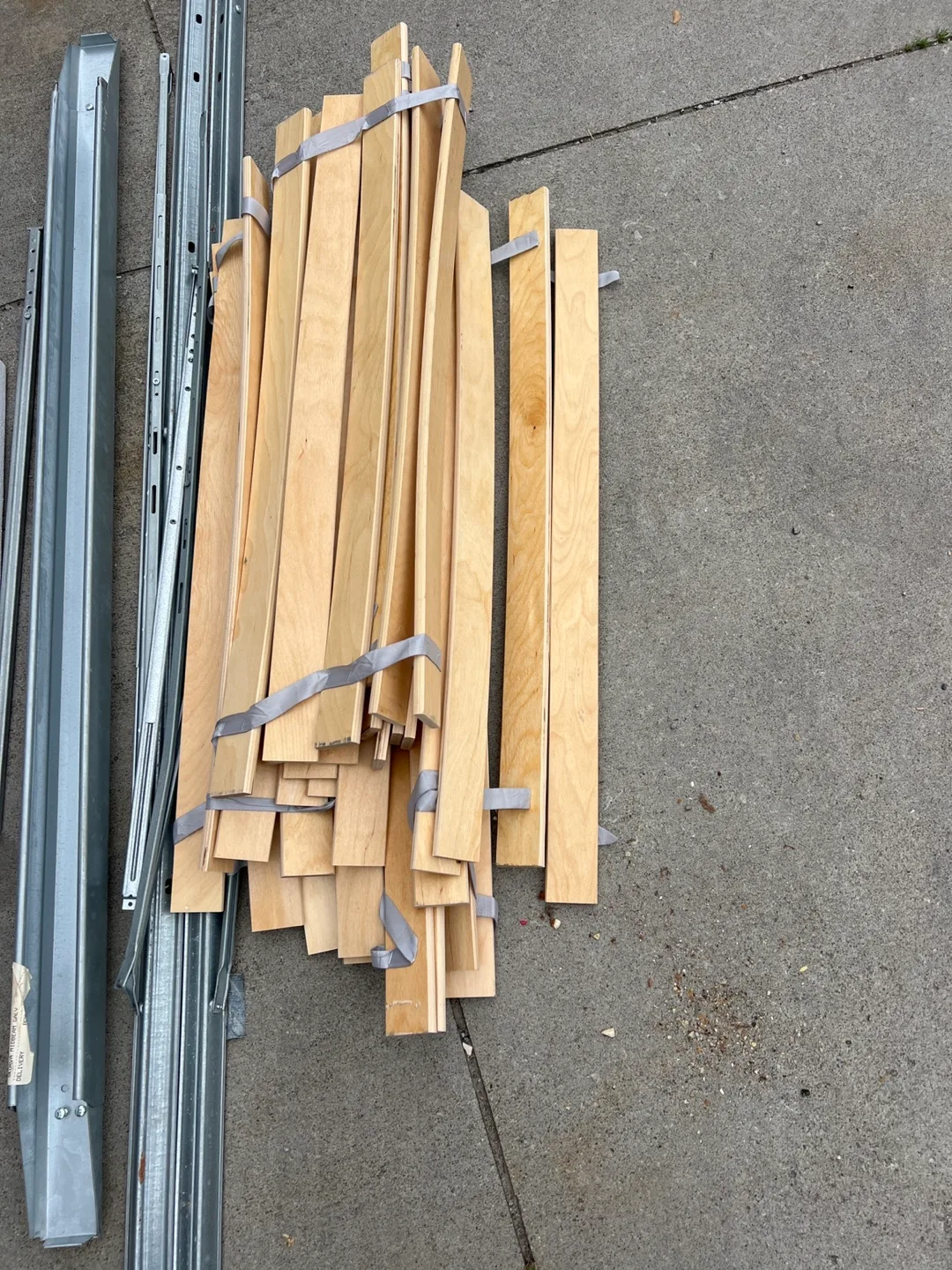 Wooden Bed Frame Slats & Metal Rails thumbnail
