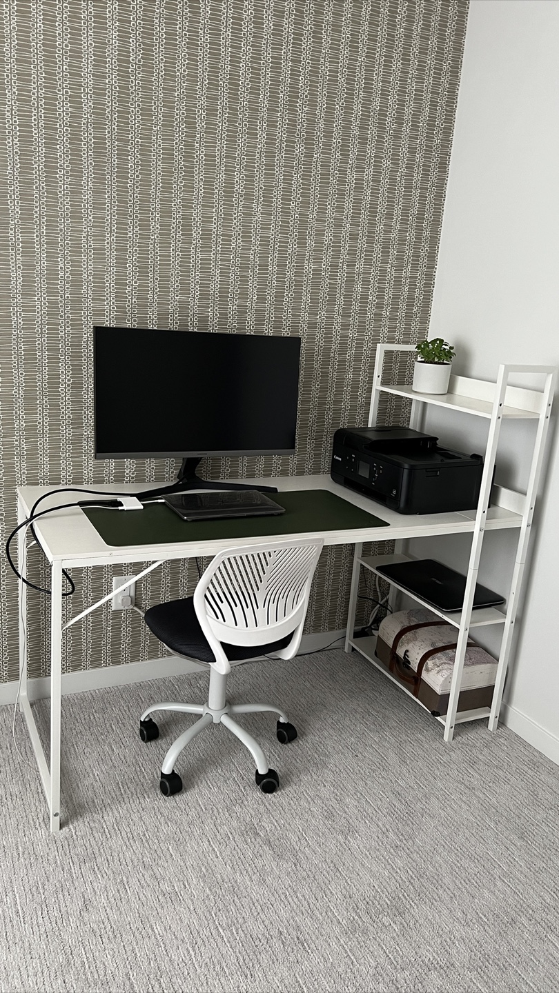 White Desk & Swivel Office Chair