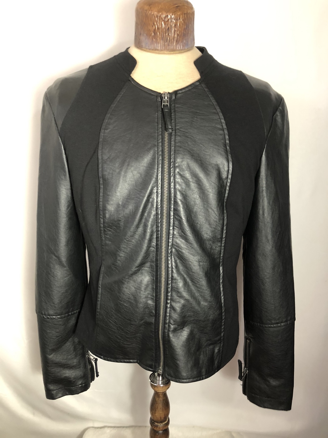 Women’s Black Faux Leather Jacket. Large. Le Chateau. Like New