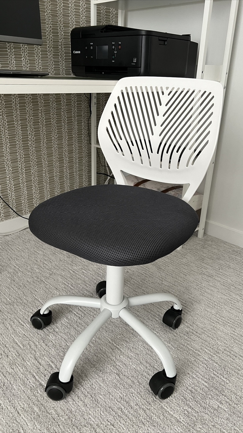 White Desk & Swivel Office Chair - photo 2