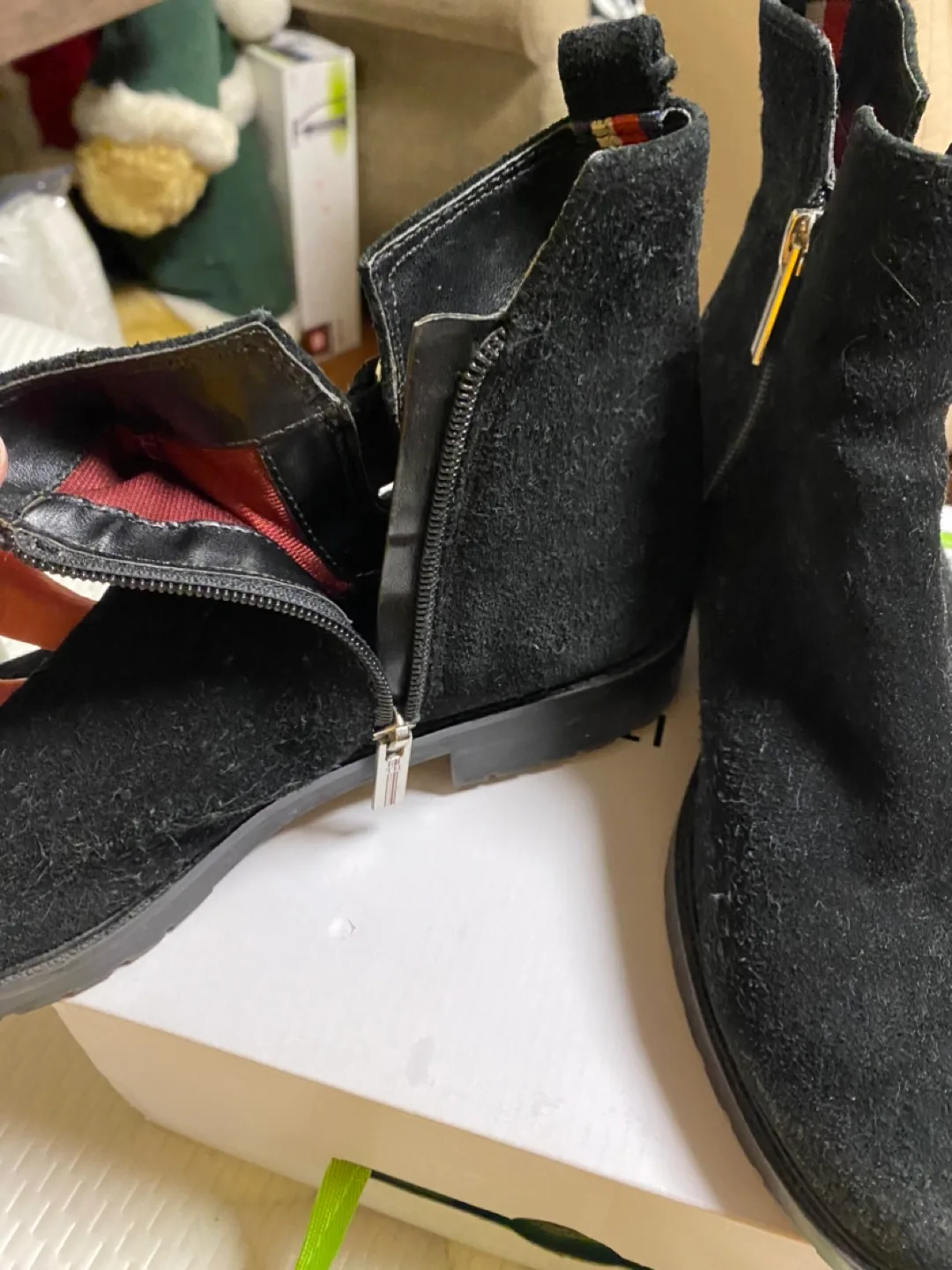 Tommy Hilfiger Black Suede Ankle Boots image indicator(5)