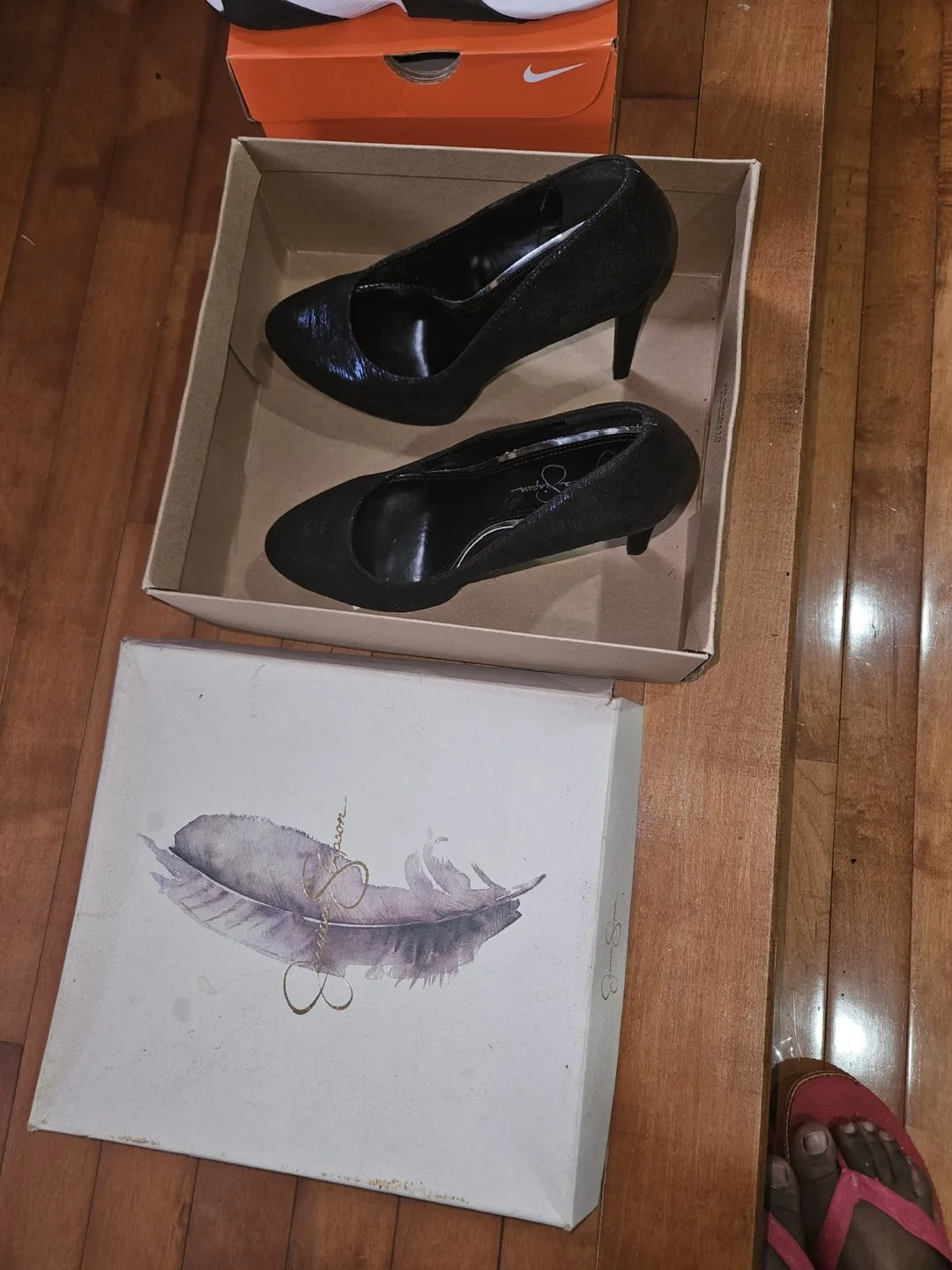 Timberland Chukka Boots & Jessica Simpson Heels image indicator(5)