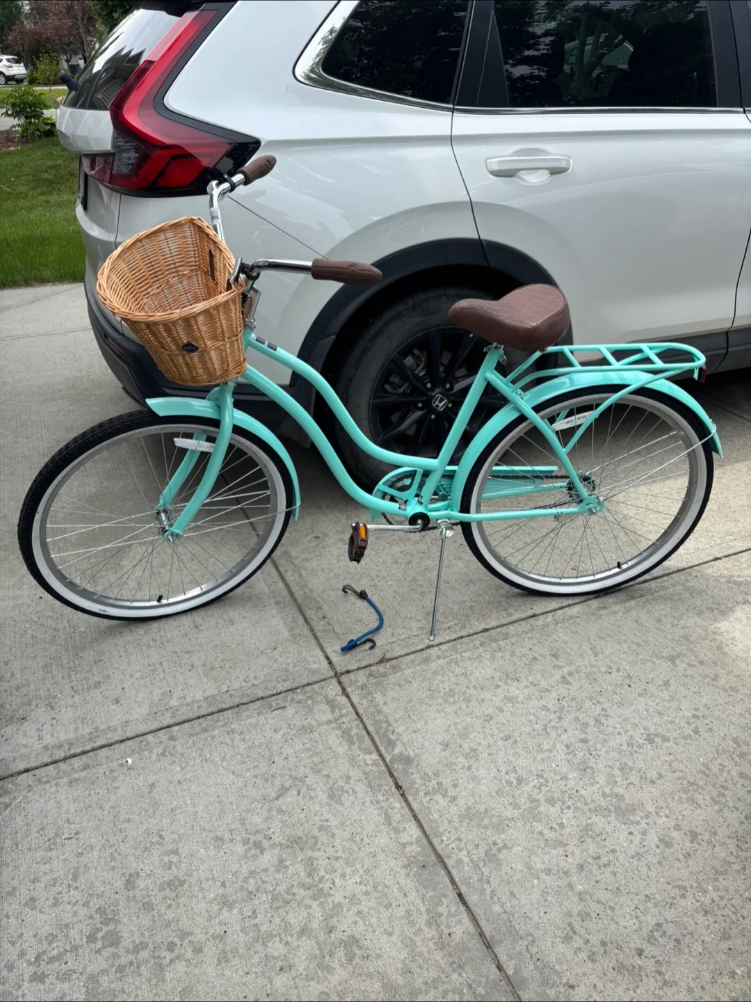 Schwinn Beach Cruiser Bike - (sale Pending) thumbnail