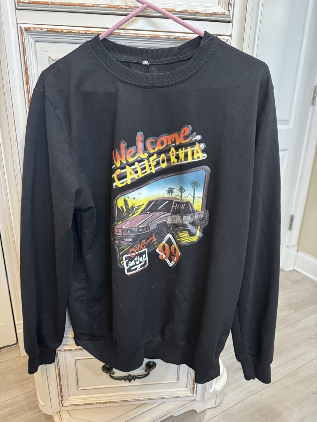 Black "Welcome California" Sweatshirt