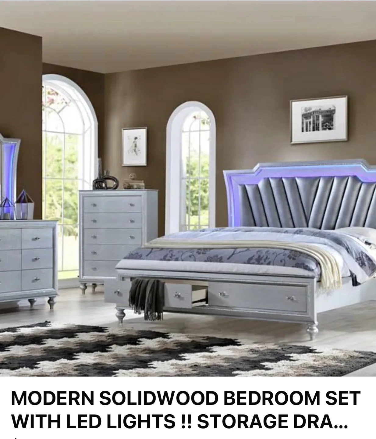Modern Solidwood Bedroom Set with LED Lights