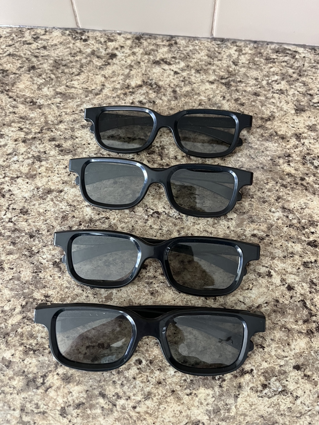 Four Pairs of 3D Glasses - photo 2