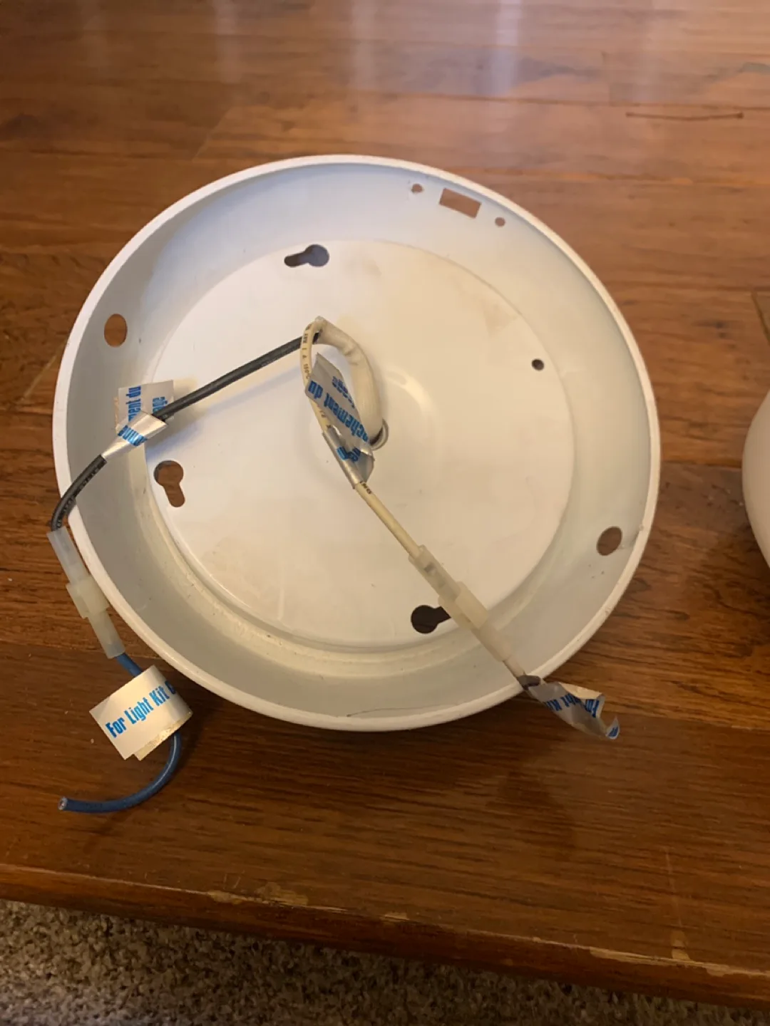 White Ceiling Light Fixture image indicator(4)