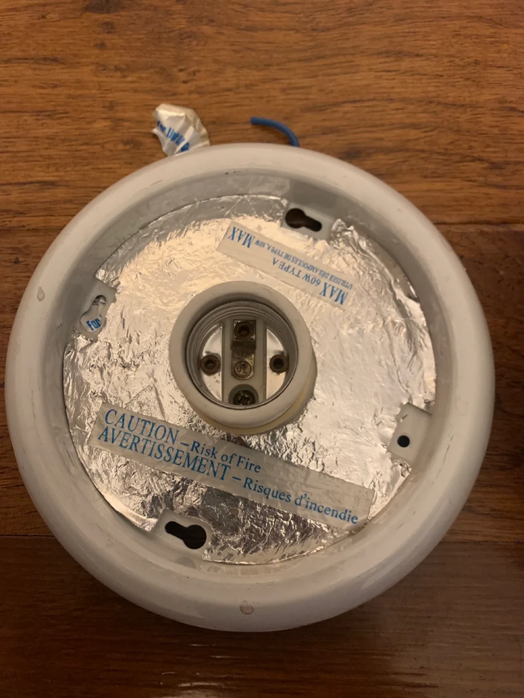 White Ceiling Light Fixture image indicator(2)