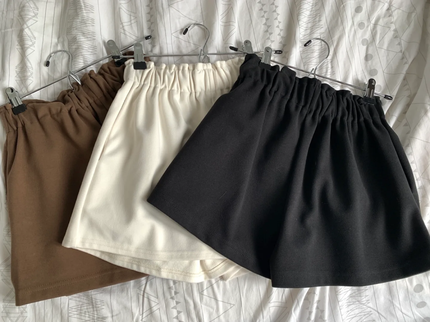 Woolen Elastic Waist Shorts Size S thumbnail