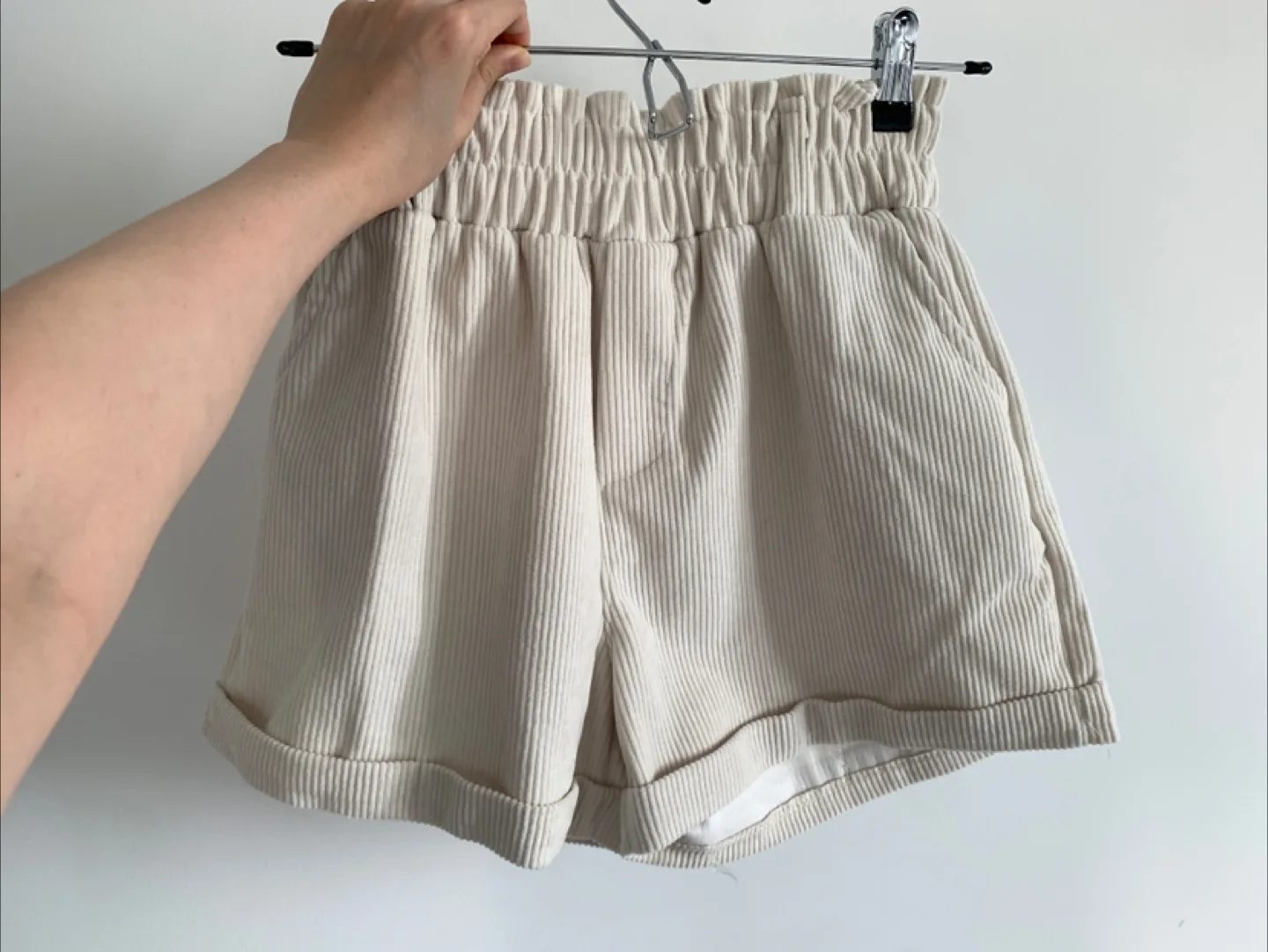 Corduroy Shorts Size M thumbnail