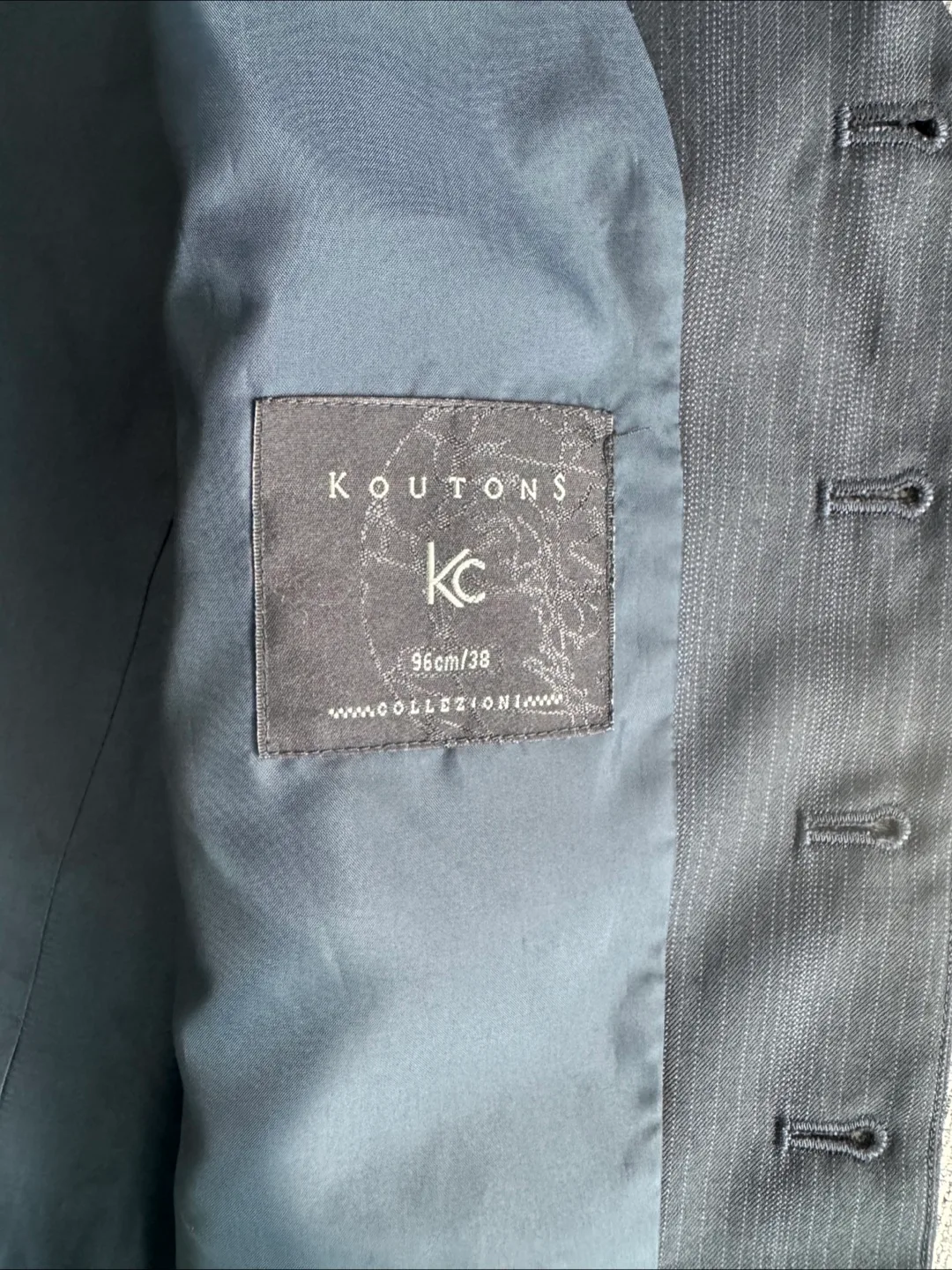 Park Avenue Black Suit Set - Jacket & Pants image indicator(7)