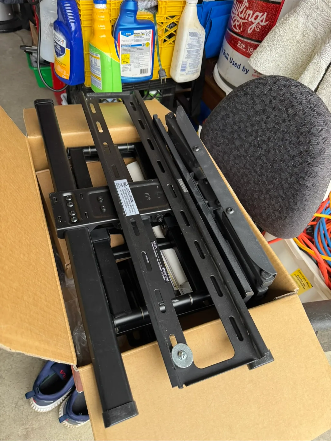 2 TV wall mounts thumbnail