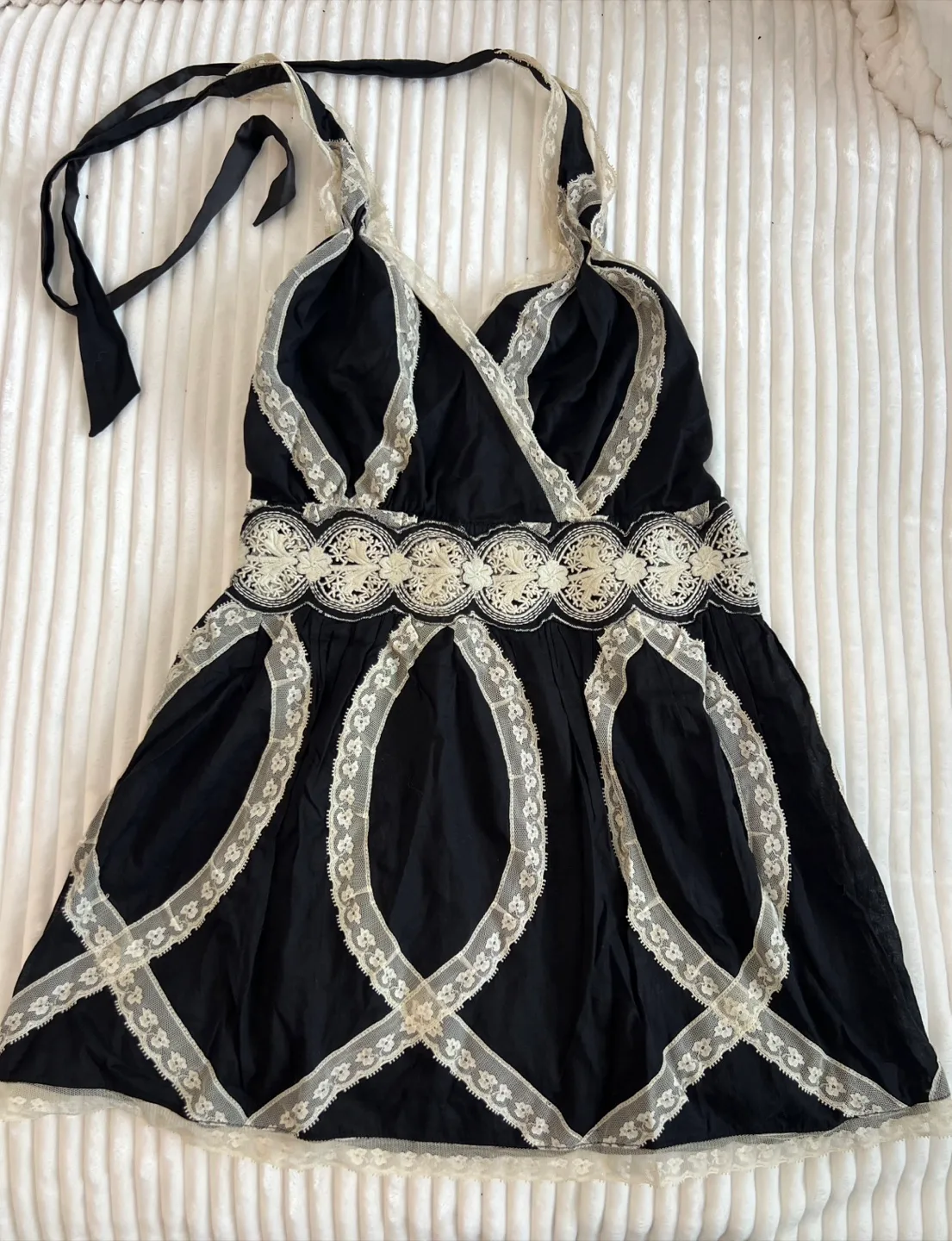 Guess by Marciano XS Black Dress image indicator(2)