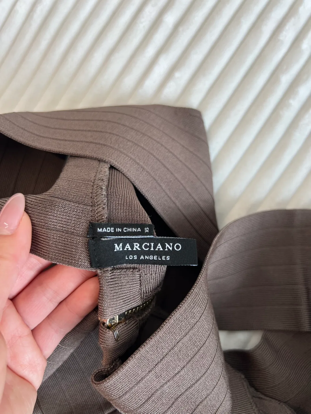 Marciano Olive Crop Top - Size S image indicator(4)