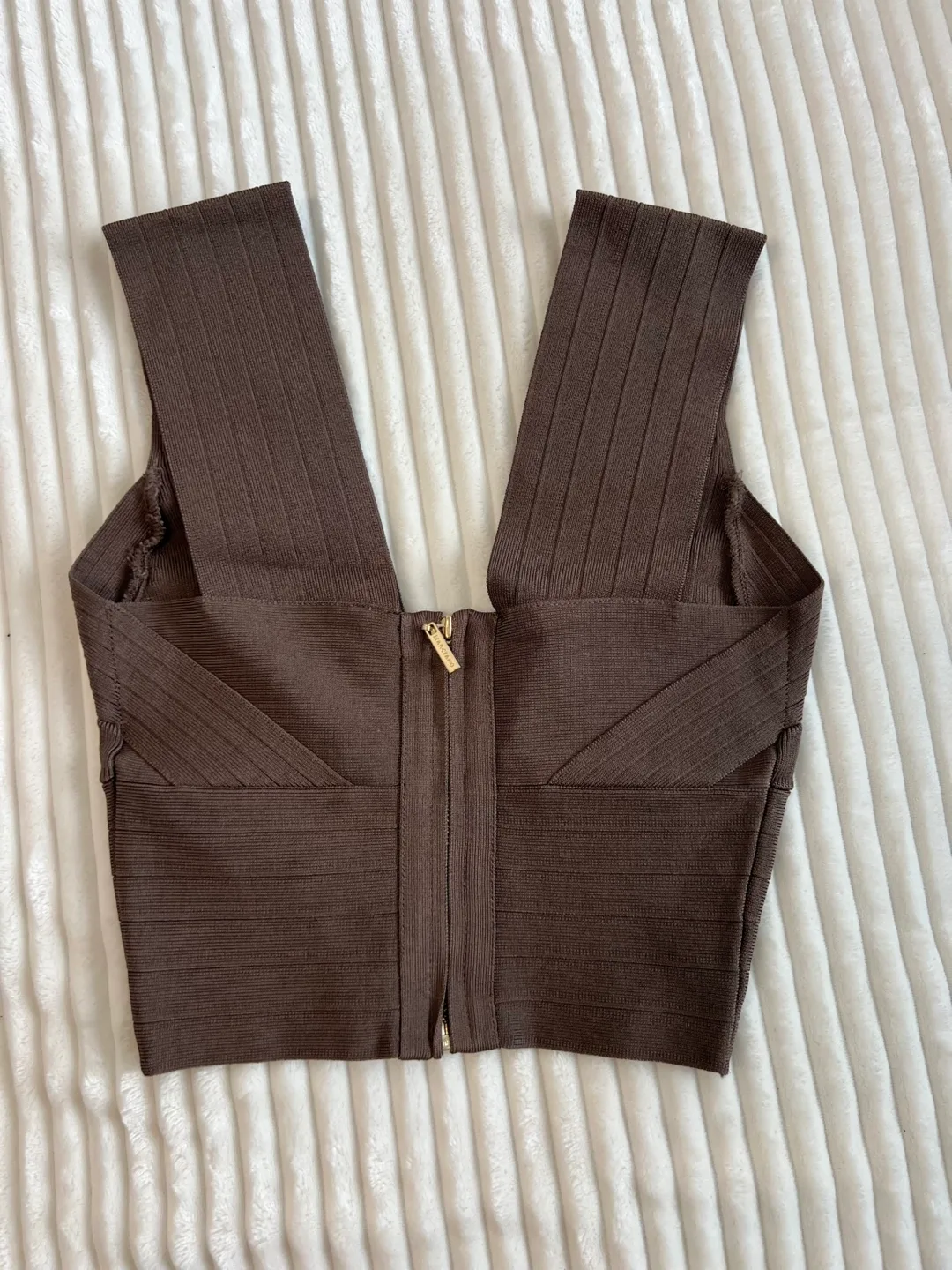 Marciano Olive Crop Top - Size S image indicator(3)