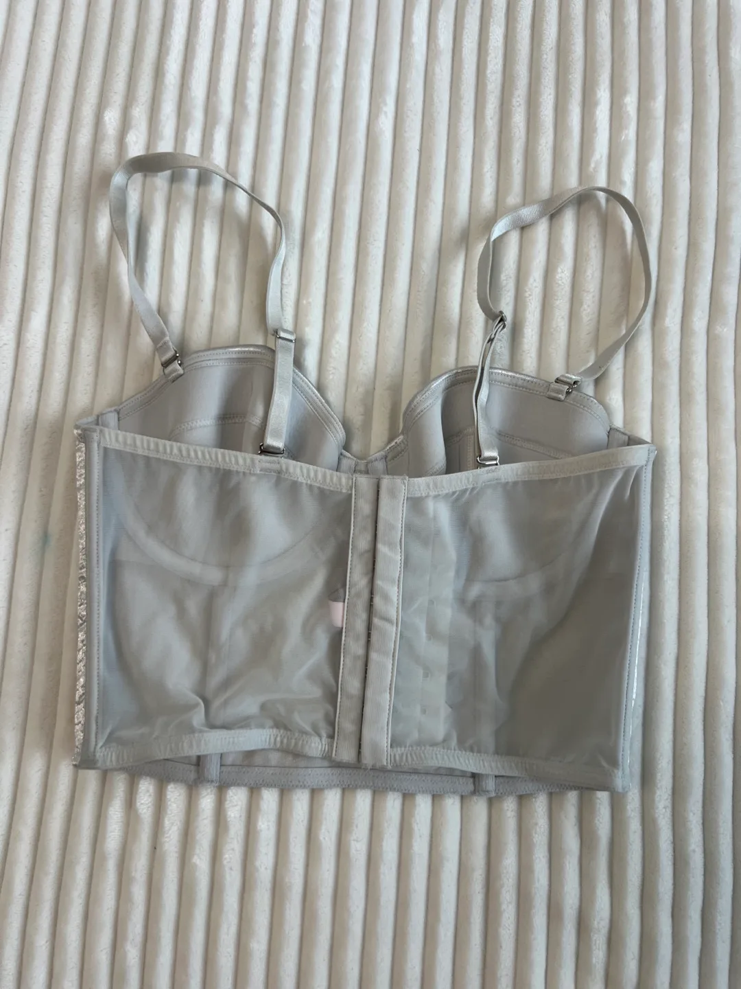 Victoria's Secret Silver Bustier - Size 34B/C75 image indicator(2)