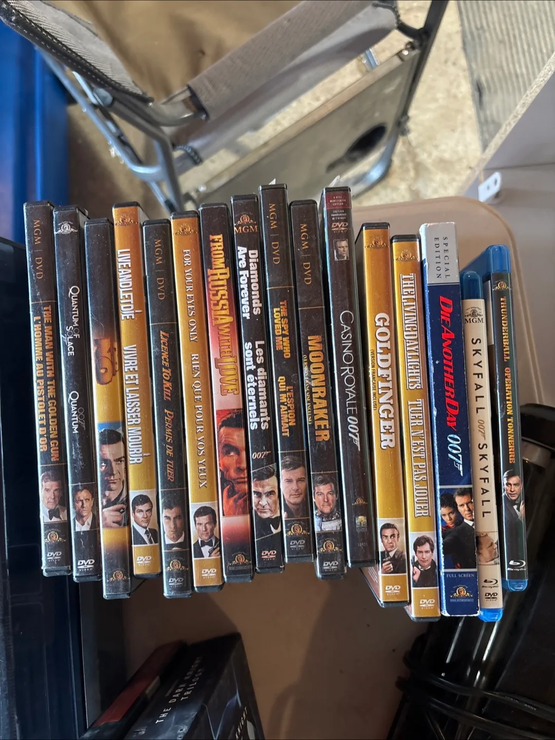 James Bond 007 DVD Collection thumbnail