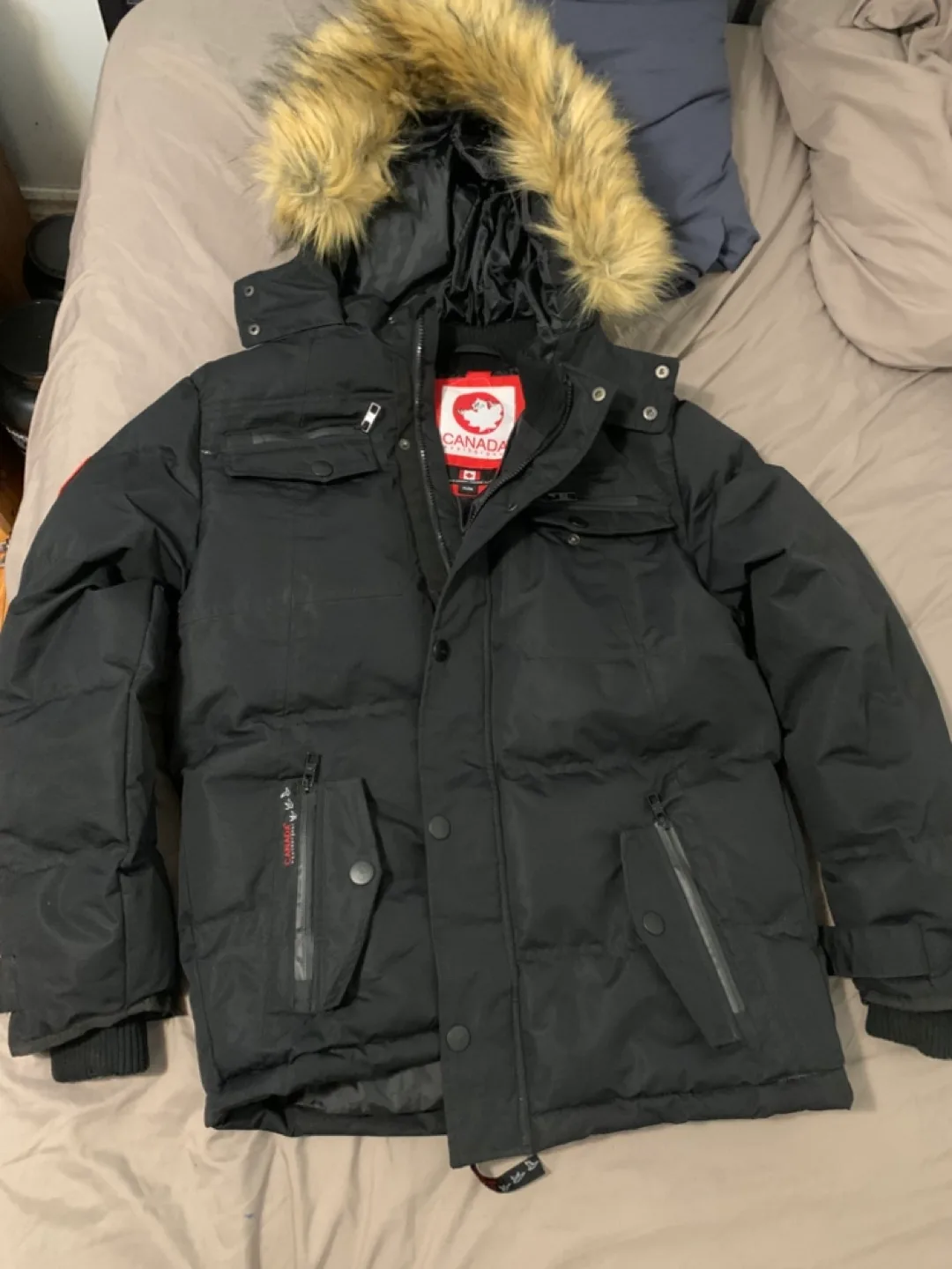 Canada Weather Gear Black Winter Jacket - M/M for -30* thumbnail