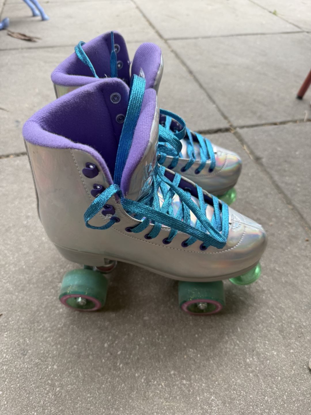 Impala Roller Skates - Size 7 - photo 3