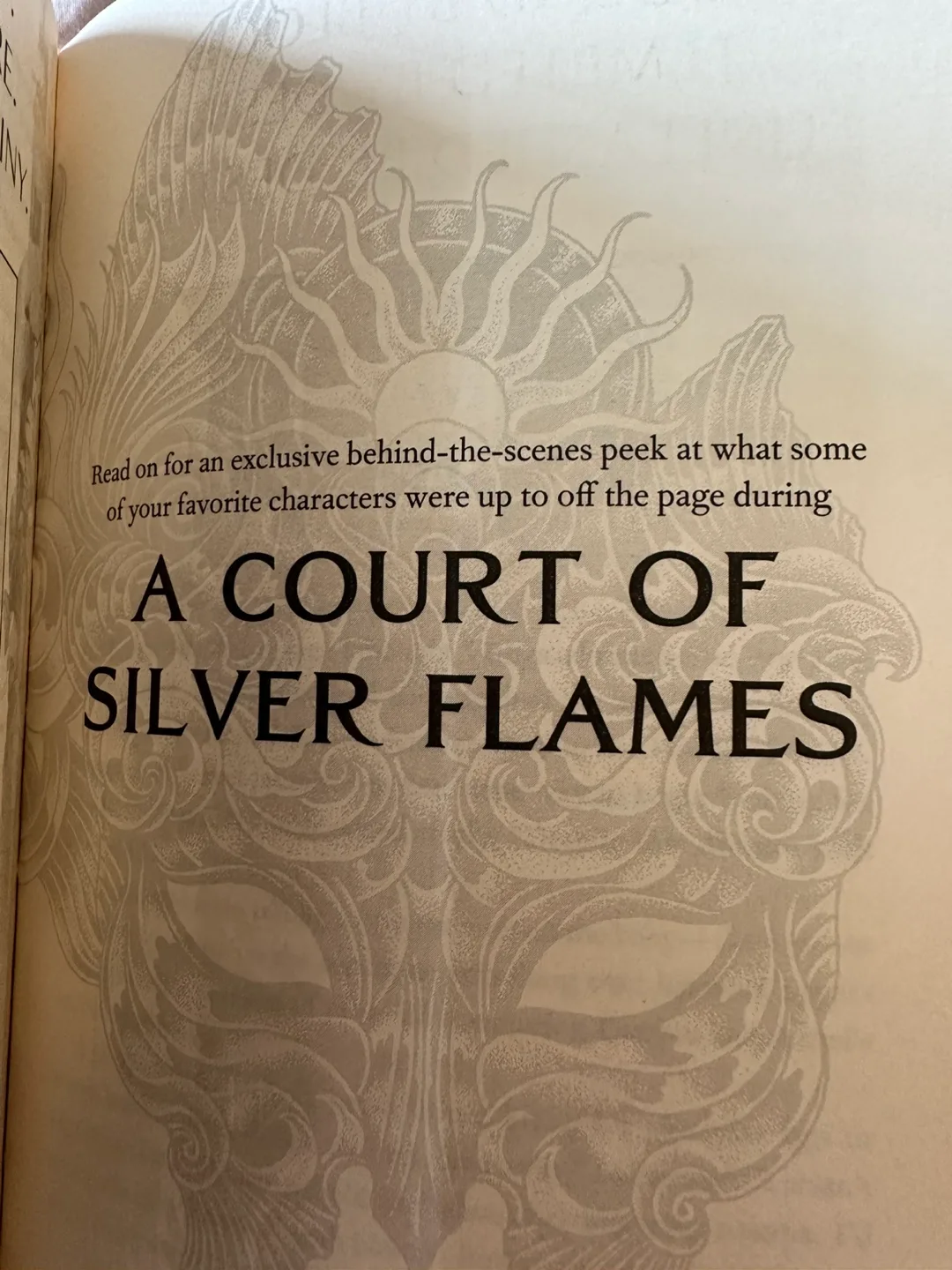 A Court of Silver Flames (Exclusive Edition) image indicator(5)