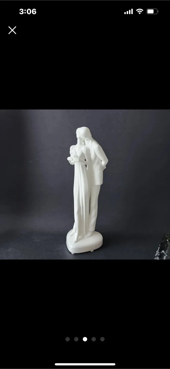 Royal Doulton Happy Anniversary Figurine thumbnail