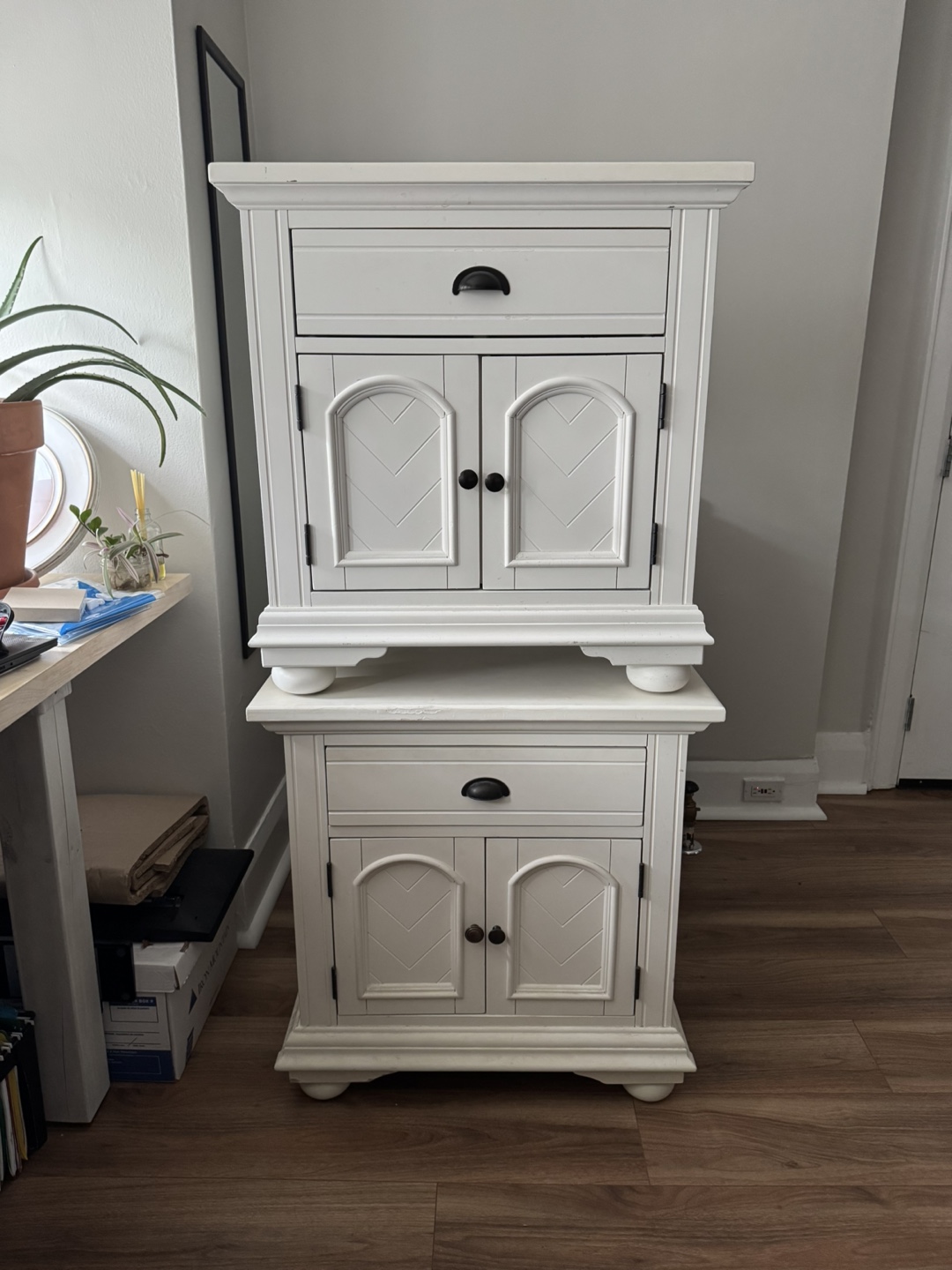 2 White Wooden Storage Cabinet - photo 4