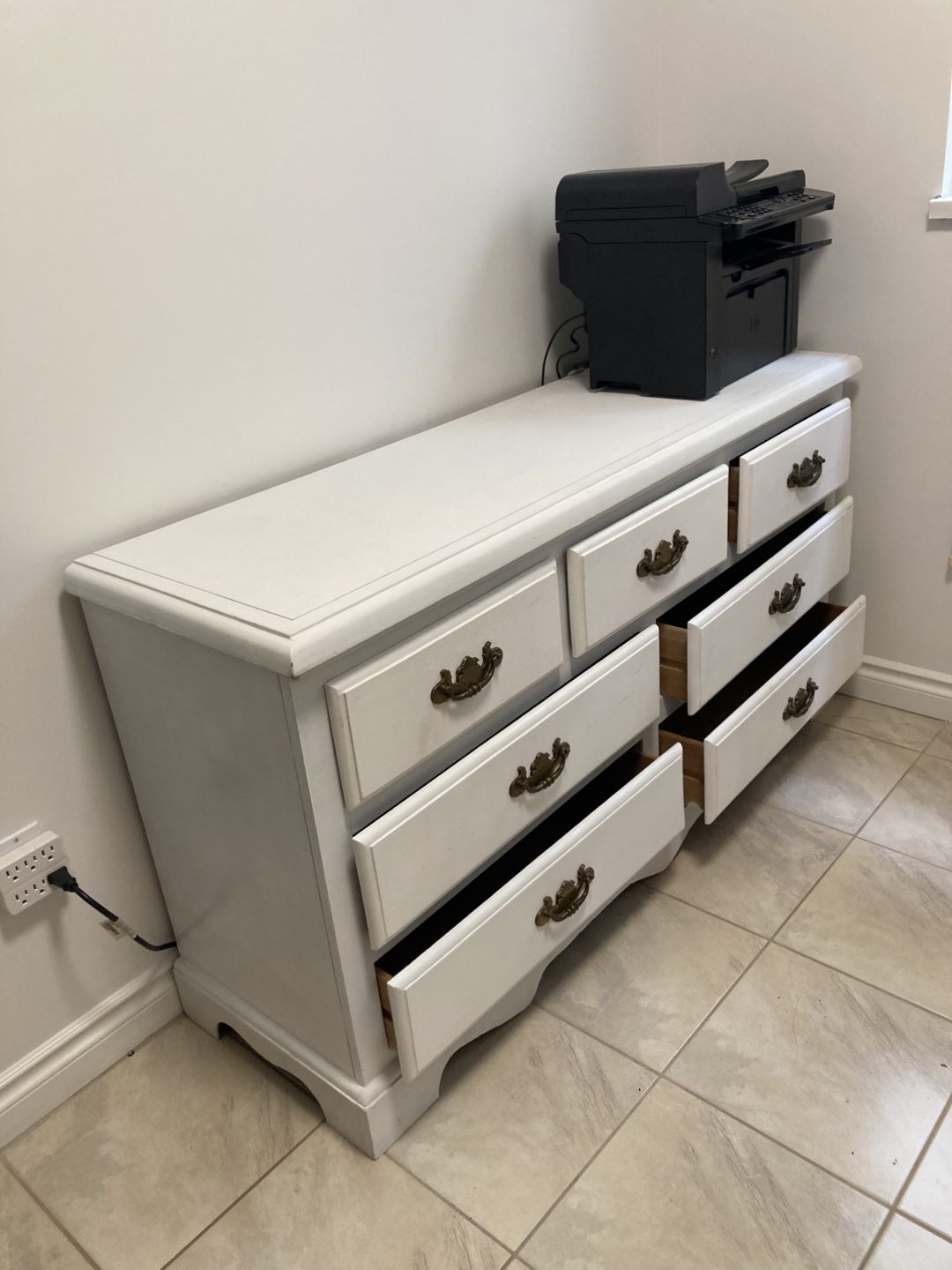 [Free] White Dresser with 7 Drawers - photo 2