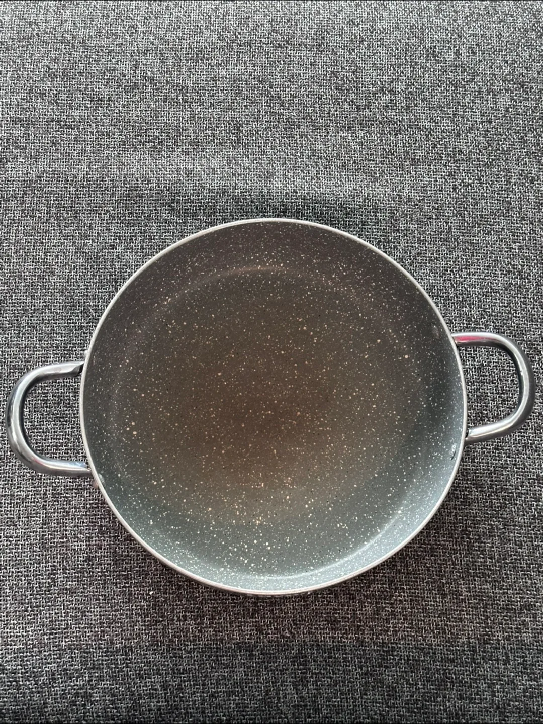 Granite Coated Stock Pot with Lid image indicator(3)