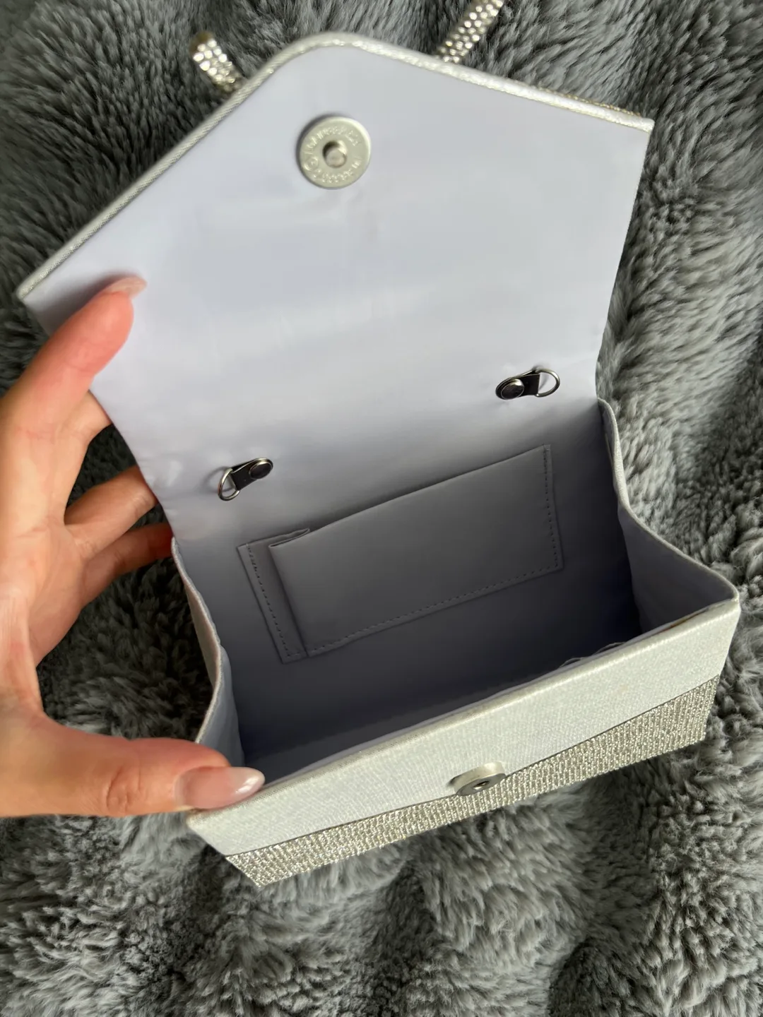 Silver Rhinestone Evening Bag with Bow image indicator(3)