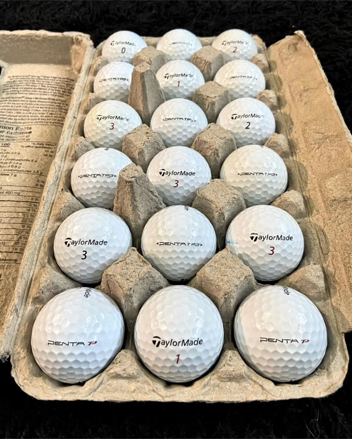 18 Taylormade Penta TP Golf Balls thumbnail