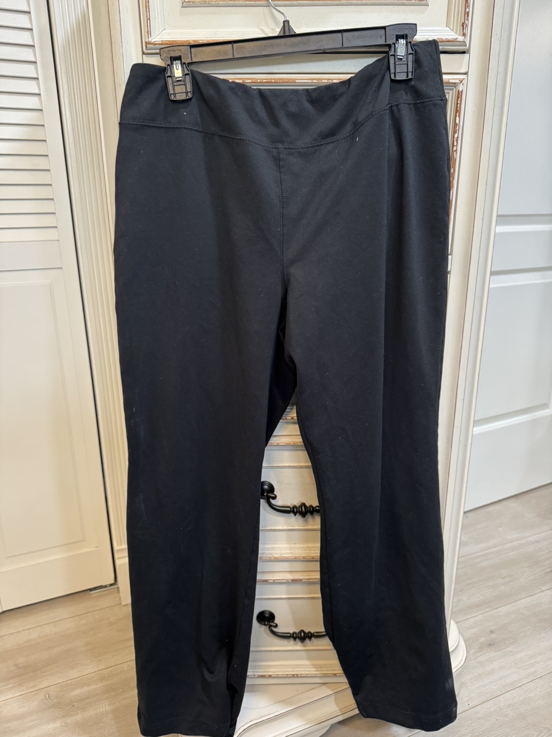 Women Active Flare Black Pants - photo 4