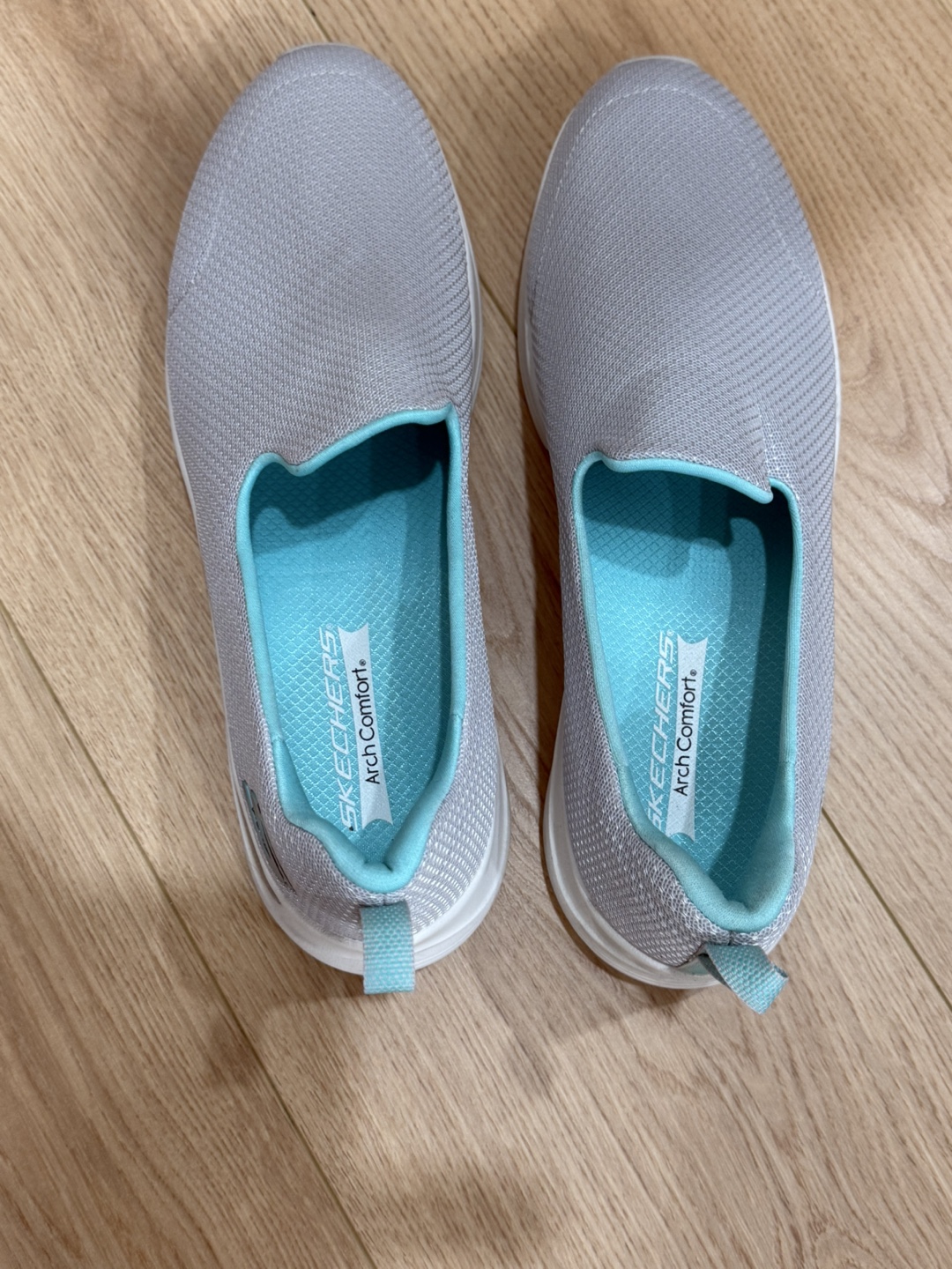 Skechers Arch Comfort Slip-On Shoes - Size 10 - photo 2