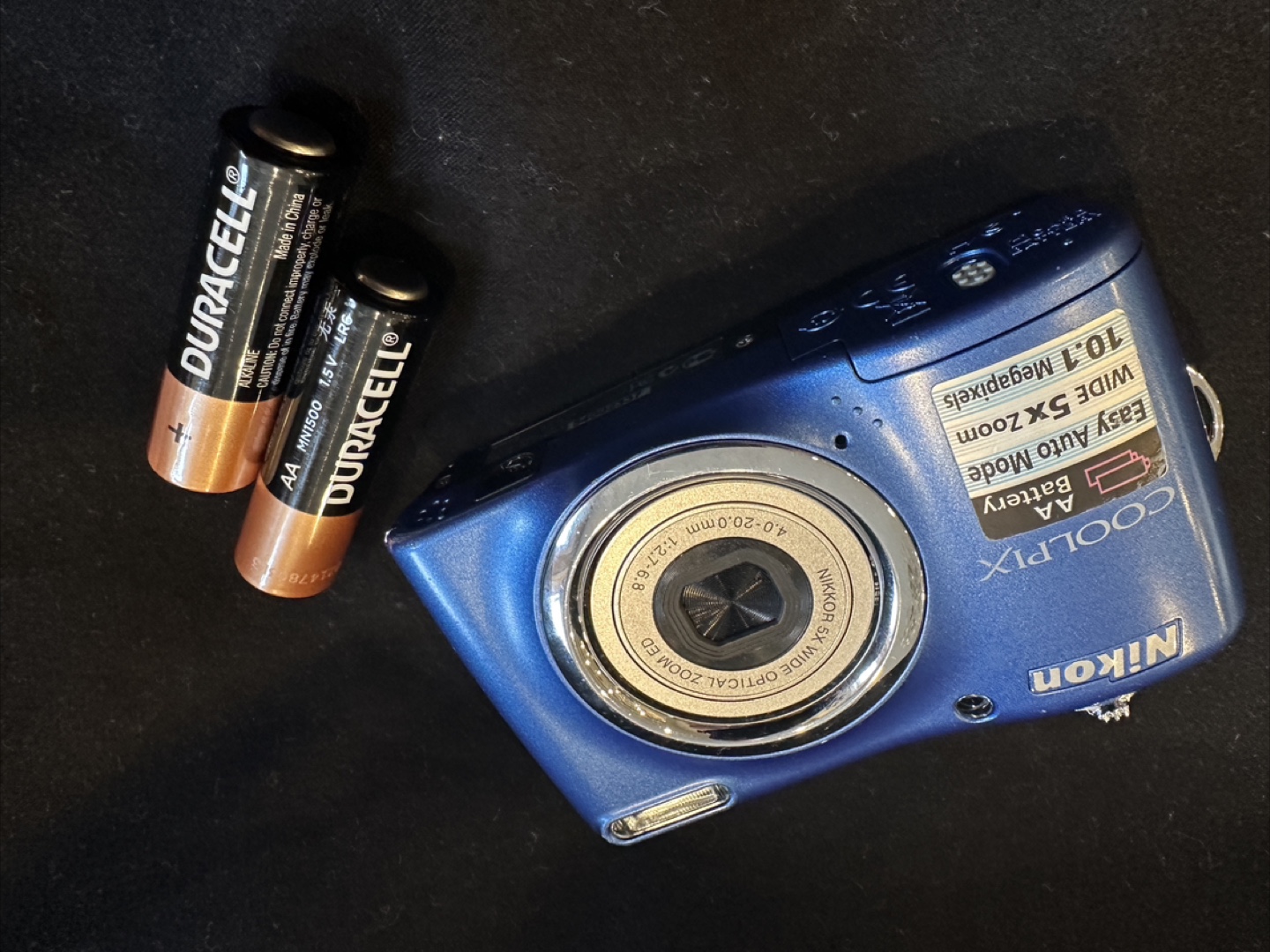 Nikon Coolpix L23 Digital Camera - Blue - photo 3