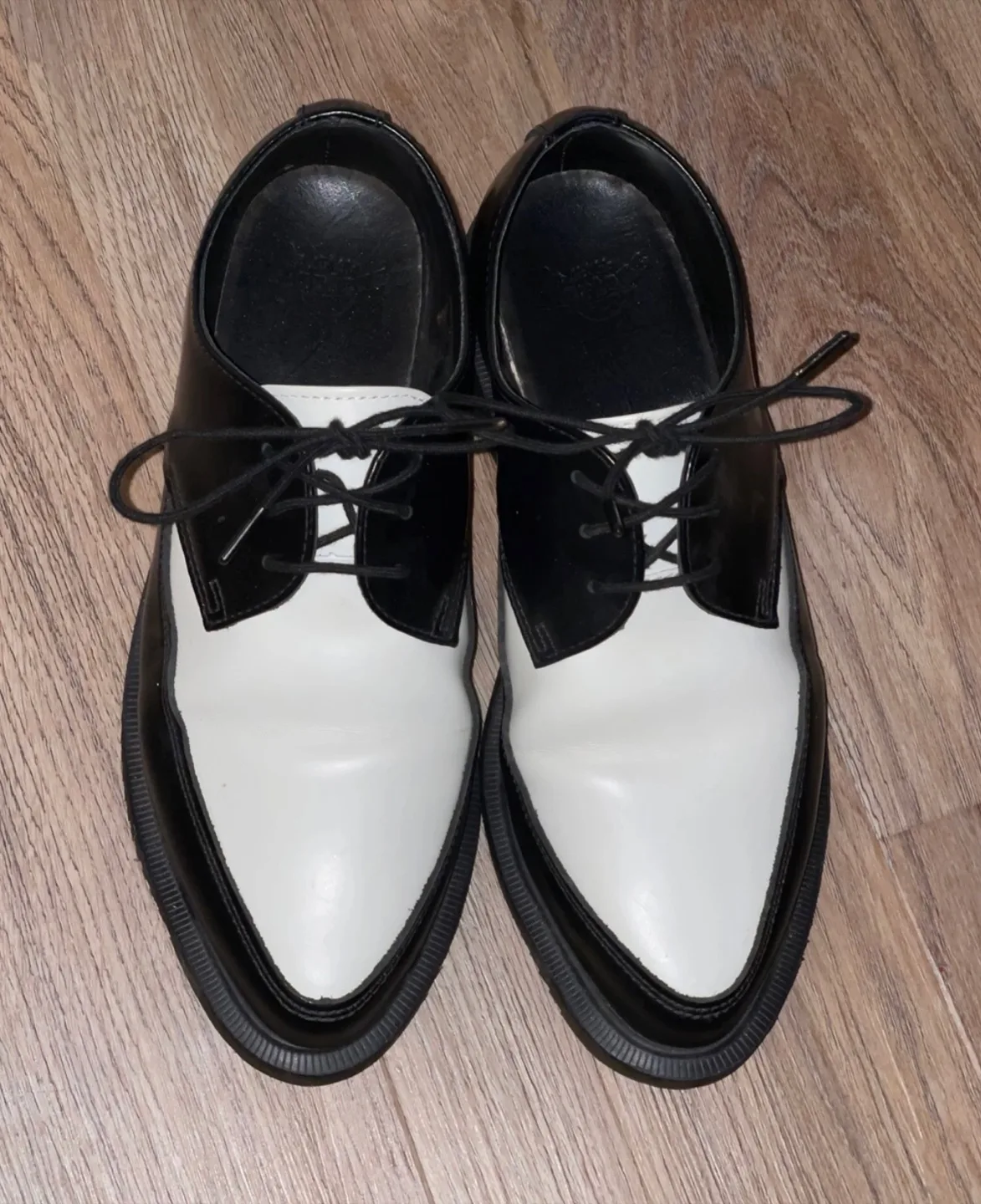 Dr Martens Limited Edition Pointed Toe Arien Creepers size 6-6.5 image indicator(3)