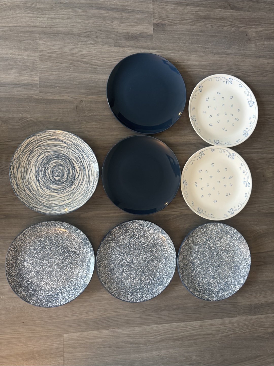 Mixed Lot of Plates & Bowls - photo 3