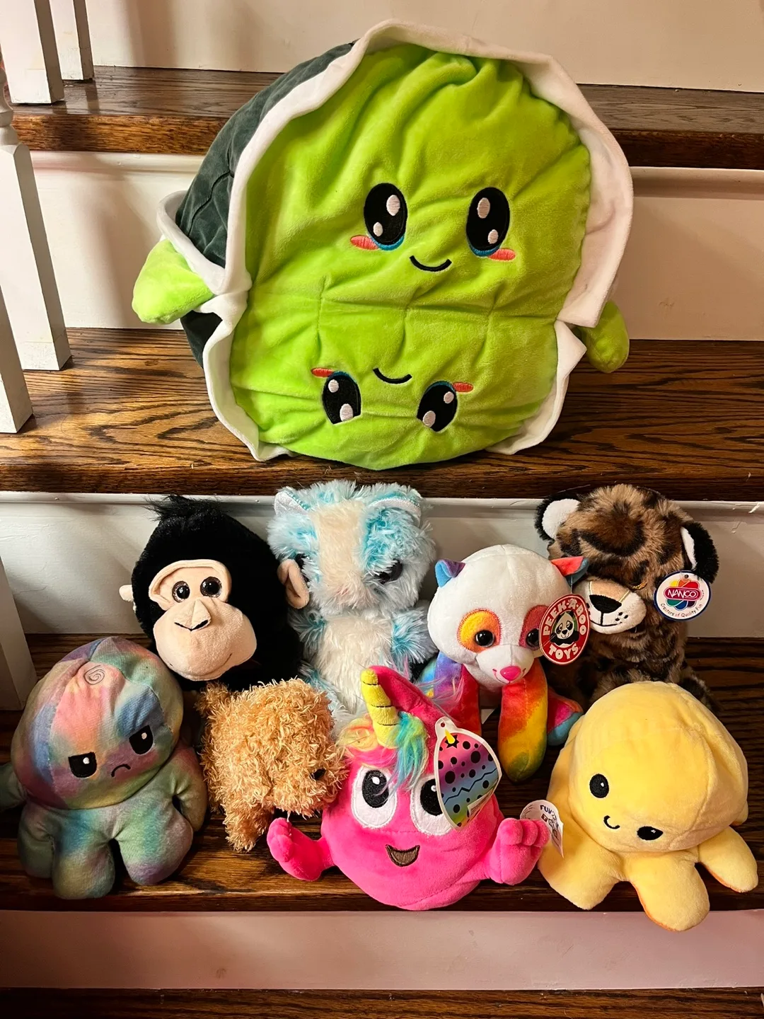Lot of Assorted Plush Toys thumbnail