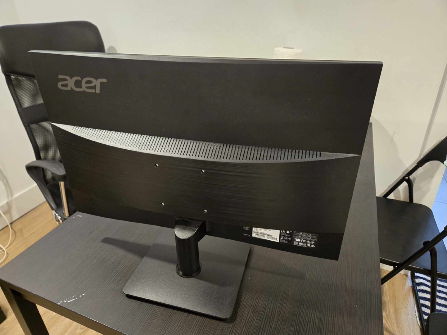Acer EB222Q bi 22-inch LCD Monitor - photo 3
