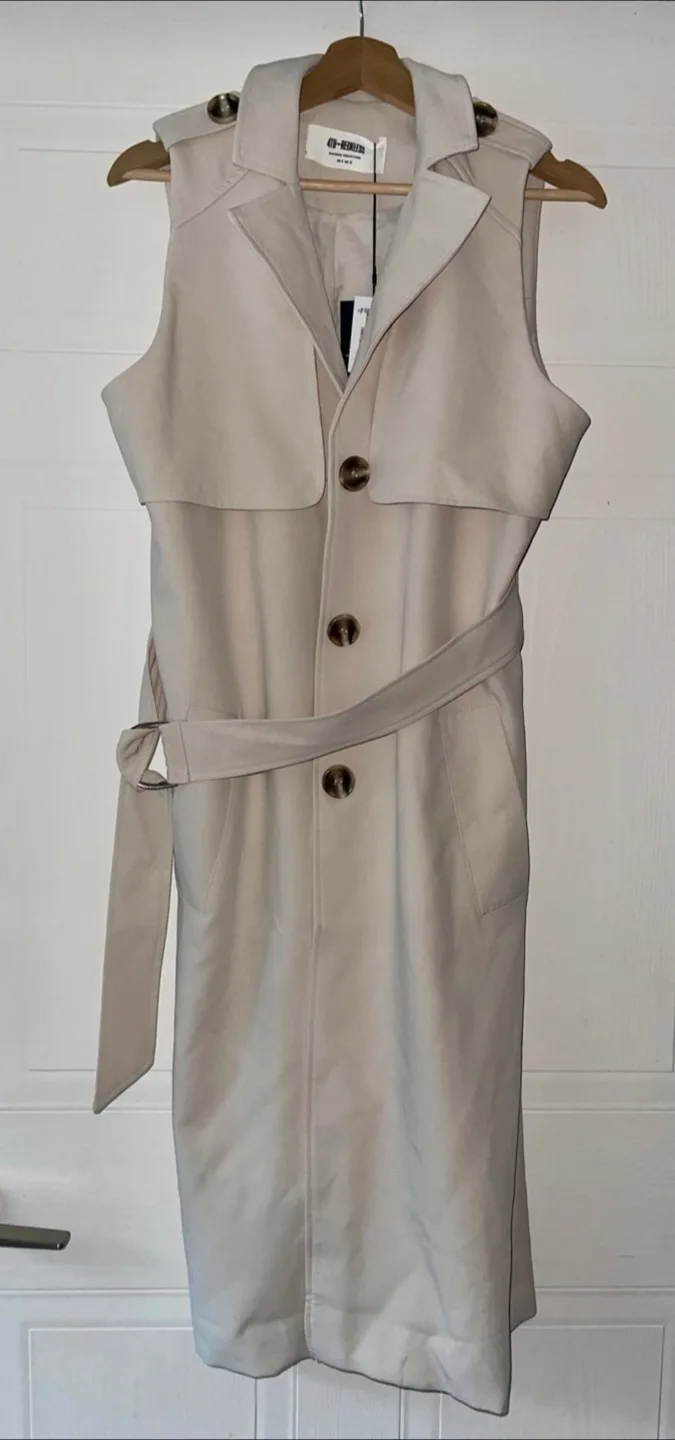 Nordstrom 4th & Reckless Arden Sleeveless Trench Vest size 8-10 image indicator(5)