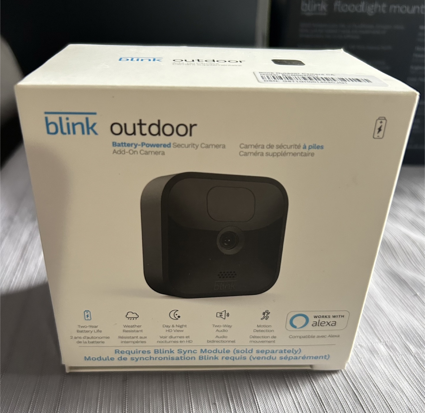 Blink Floodlight Mount & Outdoor Camera - photo 3