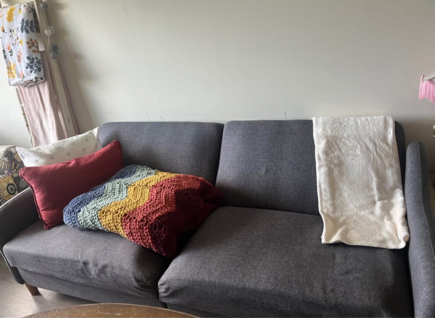 Grey folding sofa bed / couch, NEED GONE ❕